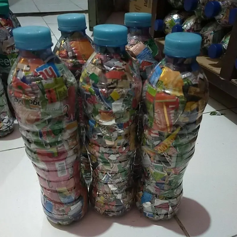 ECOBRICK BOTOL AQUA 600ML BERAT 200gr bersih siap pakai pengganti batu bata ramah lingkungan kerajinan tangan kemasan plastik sachet potongan 6