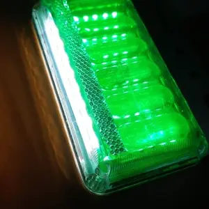 Lampu Bak Truk 24 Volt Hijau Nyala Diam dengan LED Putih di Bagian Bawah Ukuran 12.5x6.5cm