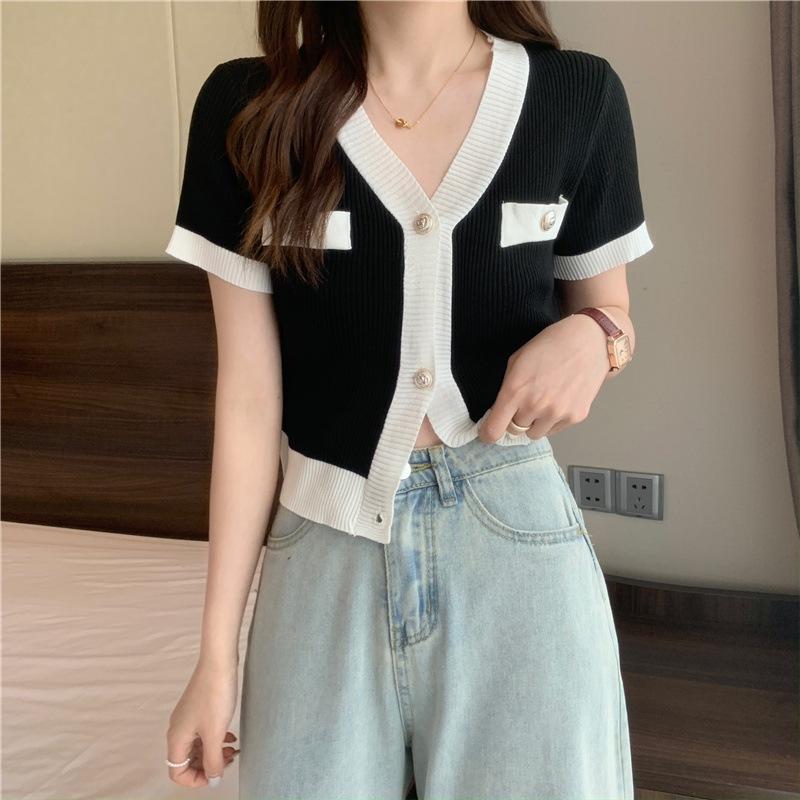 Atasan Blouse Wanita Button Style Korean Kaos Top Baju Wanita Basic Kancing Aktif Short Sleeve 1