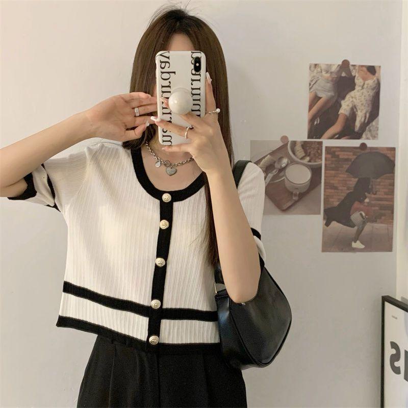 Atasan Basic Oneck Button Baju Wanita Crop Top Kaos Korea Crop Tee Short Sleeve Panjang 3