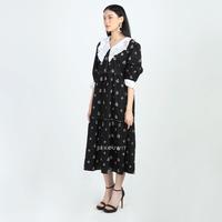Gambar MARIGOLD Batik Jumputan Tiered Midi Dress Sèkouwit In Black - M/L dari Sekouwit Kab. Bogor 3 Tokopedia