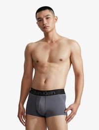 Gambar CALVIN KLEIN UNDERWEAR - BOLD LOGO LOW RISE 3 PACKS TRUNK - Multicolor, S dari Calvin.Klein Kab. Karawang 2 Tokopedia