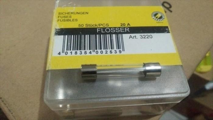 Gambar Sekring Sekering Kaca Tabung Fuse 6 x 30 20 Ampere 20A Flosser Germany dari JayaRayaParts Kab. Tangerang Tokopedia