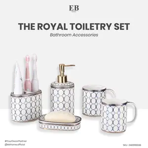 Set Peralatan Kamar Mandi Accessories Hampers / The Royal 3522