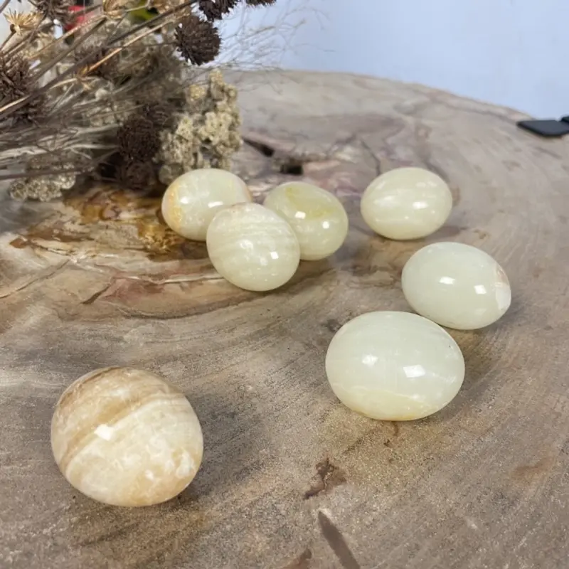 Hiasan meja dari Onyx, telur onyx, dekorasi ruangan onyx 1