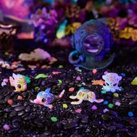 Gambar Crayola Scribble Scrubbie Glow Lagoon Ocean Pets (4 Pets + 6 Markers + 1 Lagoon + 1 Brush) dari Crayola Official Store Kota Tangerang 5 Tokopedia