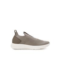 Gambar Hush Puppies Sneakers Pria Elevate Slip Fossil - Fossil, 41 dari Hush Puppies Official Store Kota Tangerang 1 Tokopedia