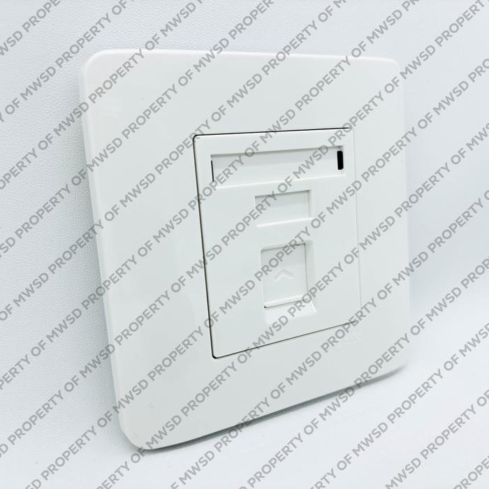 Gambar SCHNEIDER ZENCELO TELEPON SOCKET WHITE PUTIH E8431RJS4 dari Megalistrik_NEW Kota Administrasi Jakarta Pusat Tokopedia