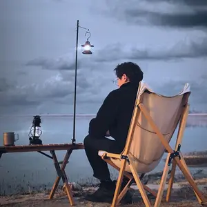 Tiang Lampu Camping Portable 96cm, Praktis dan Ringan - Hitam