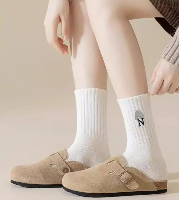 KK310 Kaos Kaki Wanita Panjang Korea Retro N Style Women Socks 7