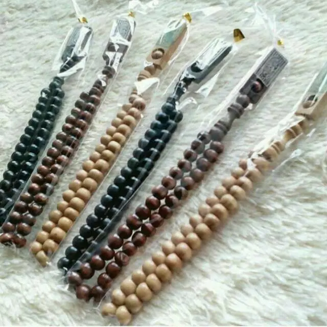 Tasbih kayu 33 kemasan plastik