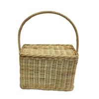 Gambar Kerajinan Tangan Rotan - Keranjang Tenteng Tutup Kotak 21x30x11cm dari Tanaga Online Shop Kota Administrasi Jakarta Barat 3 Tokopedia