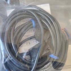 Interruttore Fotoelettrico Omron E3Z-T61A &ndash; Nuovo, E3ZT61A, Spedizione Inclusa