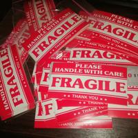 Gambar STIKER FRAGILE 2 JUMBO dari Ihsan Plast Kab. Malang 1 Tokopedia