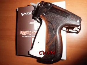 Gambar Tag Gun SAGA Fine Needle dari tokoputrimadani Kab. Bogor Tokopedia