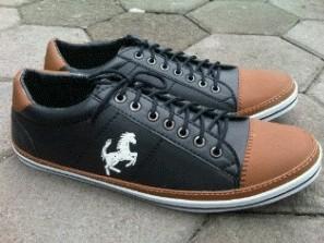 Gambar SEPATU BLACKMASTER KUDA HITAM TAN dari THONXSPORTS ONLINE SHOP Kota Bandung Tokopedia