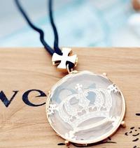 Gambar Crown Rhinestone Inlayed Necklace Gold dari Happy Go Lucky Gifts Kota Denpasar 2 Tokopedia