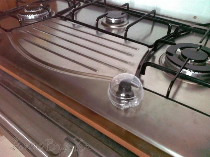 Gambar Penutup tombol kompor / Pengaman kenop oven # Stove Knob Covers # dari AmanBayiKu Kota Administrasi Jakarta Barat Tokopedia