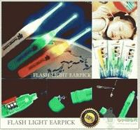 Gambar Pembersih Telinga Menyala / Flaslight Earpick dari i2Y Store Kota Bandung 1 Tokopedia