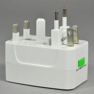 Gambar Travel Universal Adaptor and Surge Protector Adaptor Multifungsi Serbaguna dari Kadokeren Kota Surabaya Tokopedia