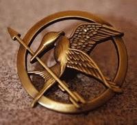 Gambar NECA Hunger Games Mocking Jay Movie Replica Pin dari Sweetforus Kota Blitar 1 Tokopedia
