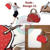 Gambar 3D in 2D Cartoon Bag / 3D Bag / Tas 3D / Tas Kartun - Design 11 / Bowling (Red w/ Gold Pattern) - OEM Jump From Paper dari Anak Pohon Kab. Sleman 3 Tokopedia