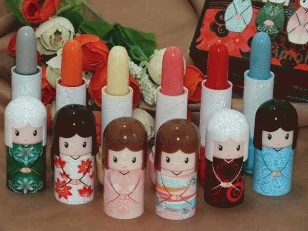 Gambar lipbalm boneka jepang japanese doll dari Beauty Pedia Jakarta Pusat Tokopedia
