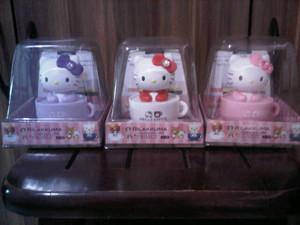 Gambar PAJANGAN GOYANG HELLO KITTY dari fancy unik Kota Administrasi Jakarta Barat Tokopedia