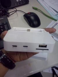 Gambar Noosy All in One Magic Lightning Dock for Apple iPhone 5 dari Rihuy Computer Kab. Bekasi 2 Tokopedia