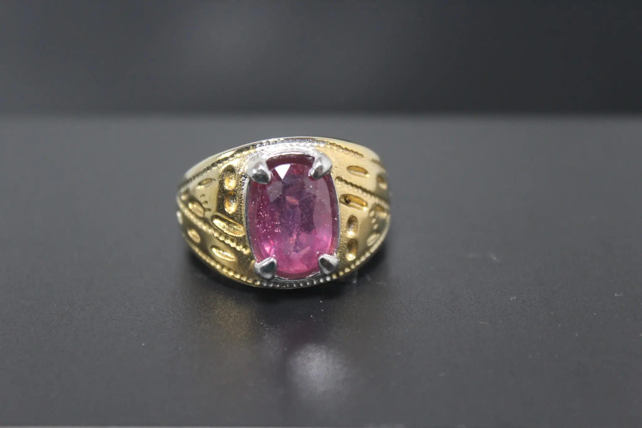 Natular Ruby Corundum Cutting 929