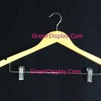 Gambar Hanger Kayu Natural Palang Jepit Baju Celana Eksklusif dari Grosir Display Kab. Bantul 2 Tokopedia