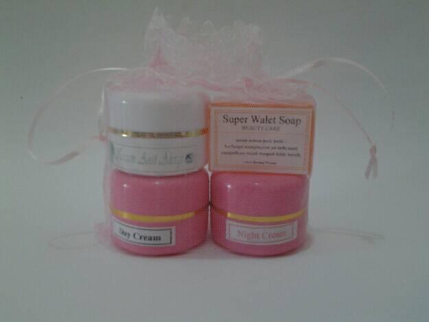 Gambar WALET BABY PINK dari nadbelle Kab. Tangerang Tokopedia