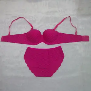 Bra + Celana Dalam Robot / Strapless bra Totol Pink Tua