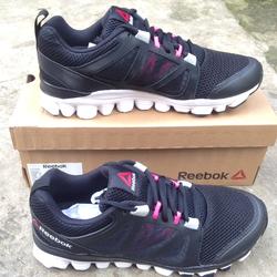 sepatu reebok hexaffect run 5.0