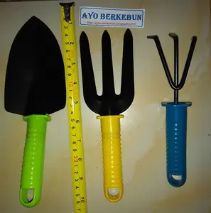 3 pcs gardening tools / sekop / garpu mini