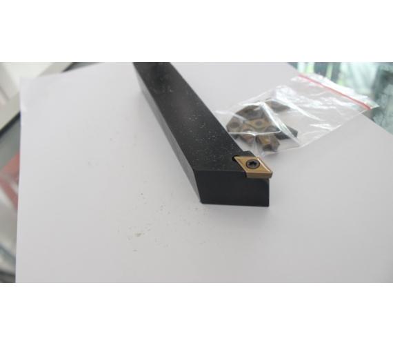 Paket Holder Bubut 25 dan Insert DCMT 11 — foto asli 4