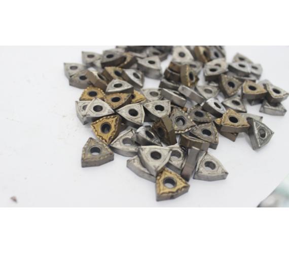 Insert Bubut WNMG 08 04 Cermet Bukan Carbide dan Widia — foto asli 3