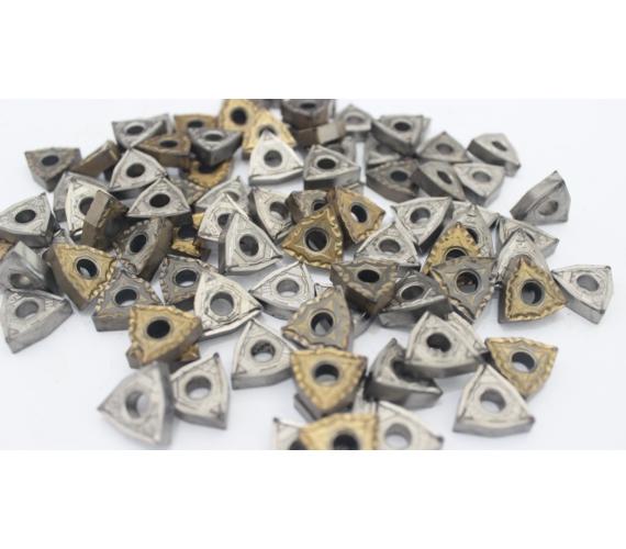 Insert Bubut WNMG 08 04 Cermet Bukan Carbide dan Widia | Bekas Bagus foto 1