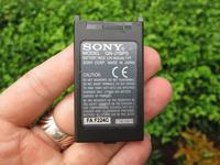 Gambar baterai hape Sony jadul, Sony CMD J7, original dari CNC phoneshop Kota Administrasi Jakarta Pusat 1 Tokopedia