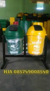 tempat sampah double bulat, kapasitas 40liter.