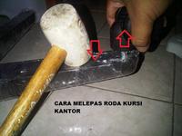 Gambar Castor / Roda Nilon Kursi kantor model (Ulir Tancap/PNP) Universal all Chair Office dari dyankarya Kota Bekasi 4 Tokopedia