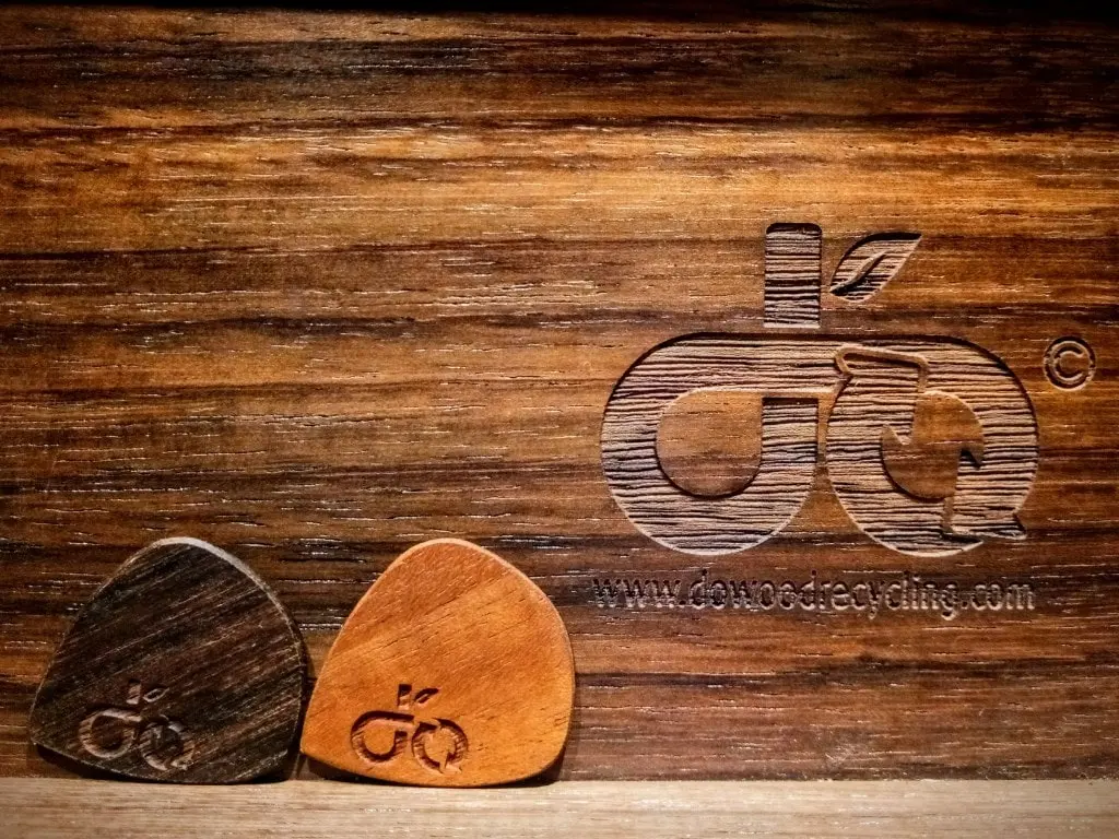 Dowood Pick