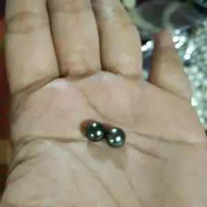 Butiran mutiara laut hitam original lombok