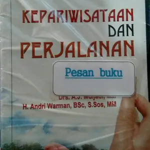 Buku Kepariwisataan dan Perjalanan Muljadi