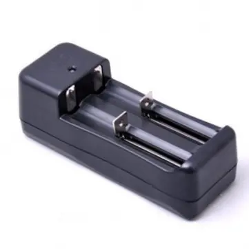 Charger 2 slot jepit Universal cas baterai 18650 AA CR123
