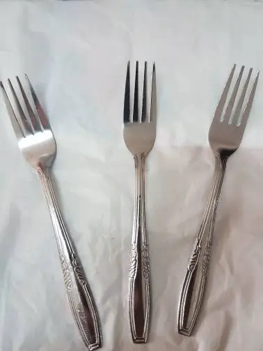 garpu makan stainless asli
