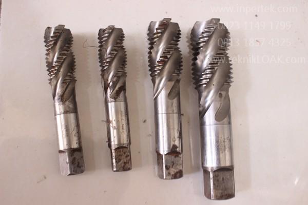 Tap Mesin M24 HSS Taps M 24 X 3 — Varian M24X3 SP — foto asli 3