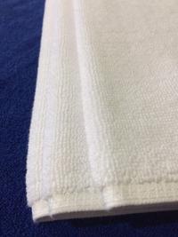Gambar Handuk Hotel/ Handuk Putih/ Bath Mat/ Keset/ 56x91cm B grade dari Full Cotton Kota Bandung 2 Tokopedia