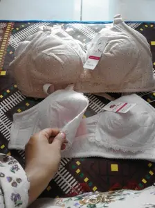 bh menyusui chelyne.