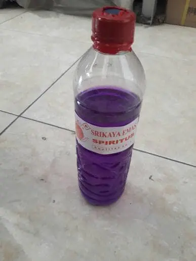 Srikaya Emas Spiritus Cair Botol 1/2 Liter Kemasan Plastik Net 500 ml untuk Camping